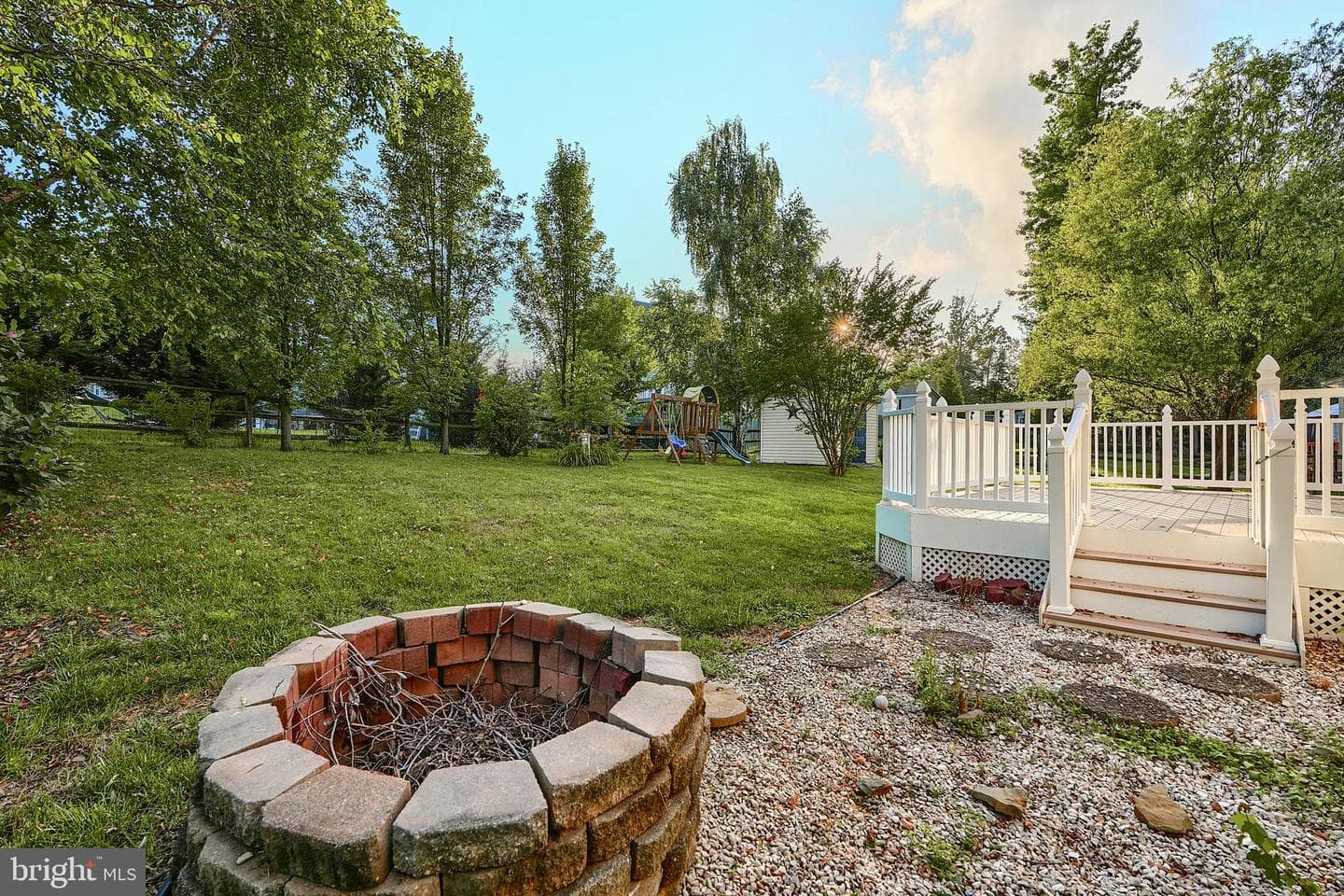 121 Flintstone Drive photo 62