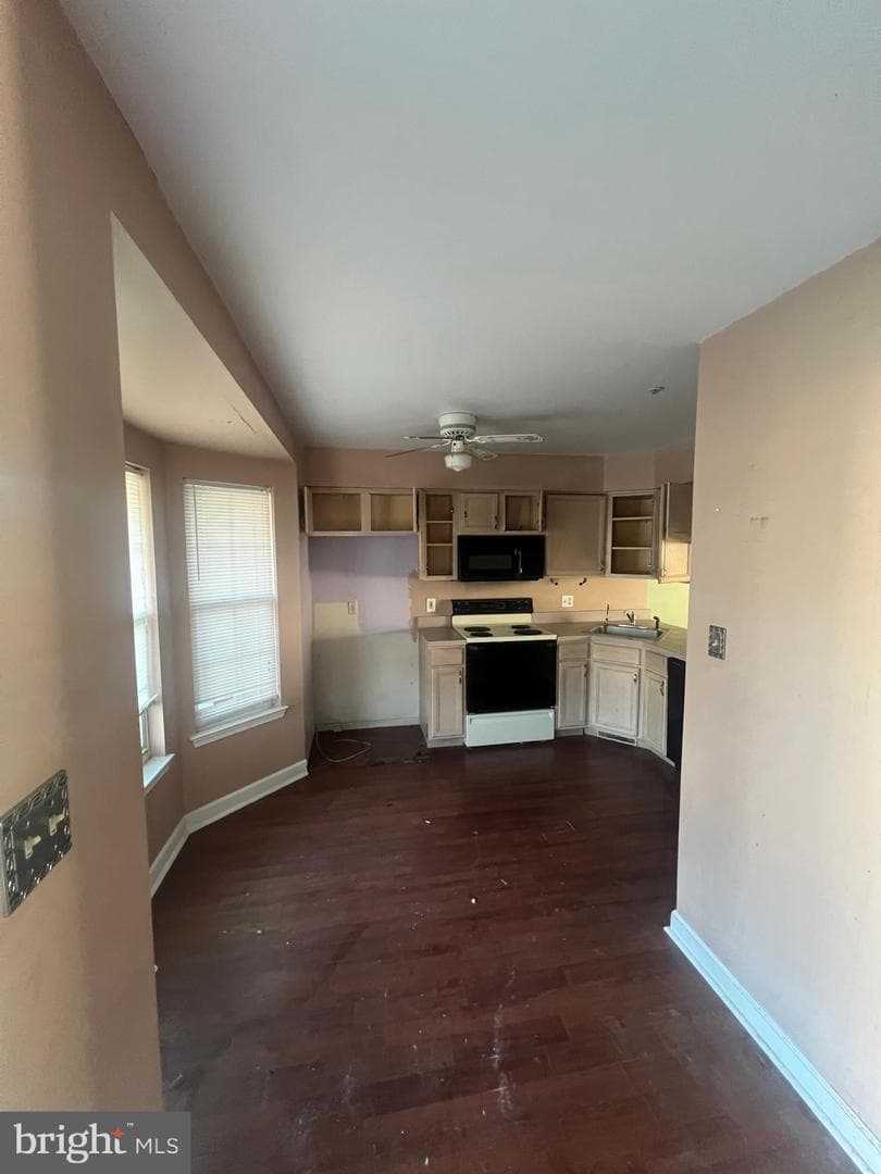 613 Buttonwoods Road photo 4