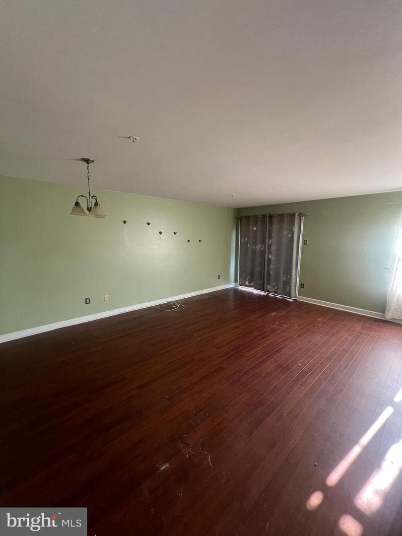 613 Buttonwoods Road photo 7