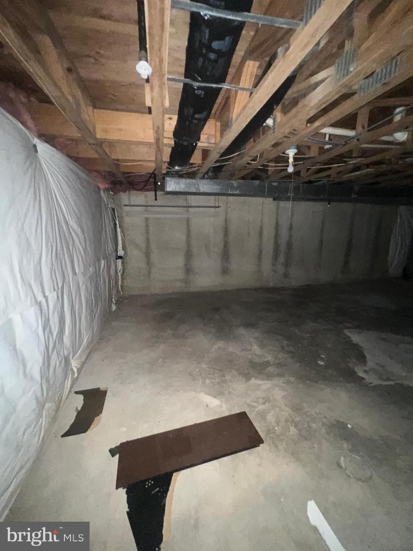 613 Buttonwoods Road photo 9