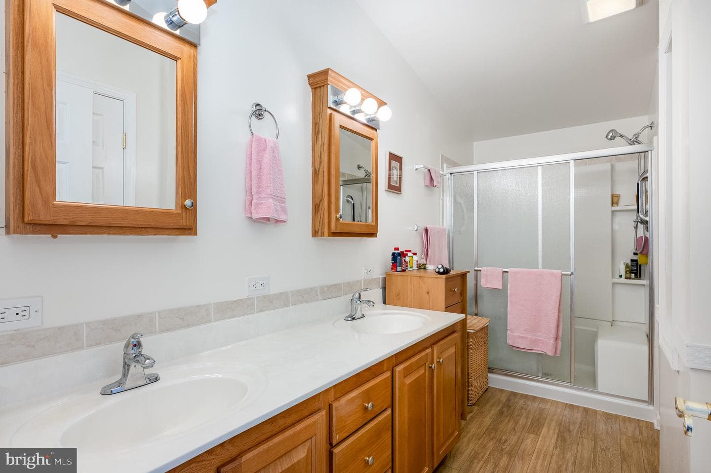 108 Curry Avenue photo 21