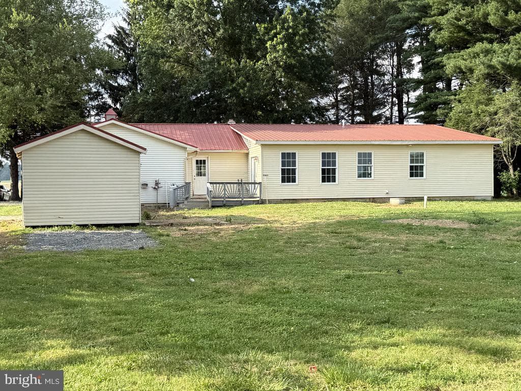 2398 Telegraph Road photo 10