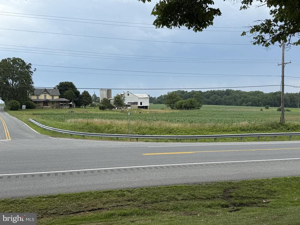 2398 Telegraph Road photo 47
