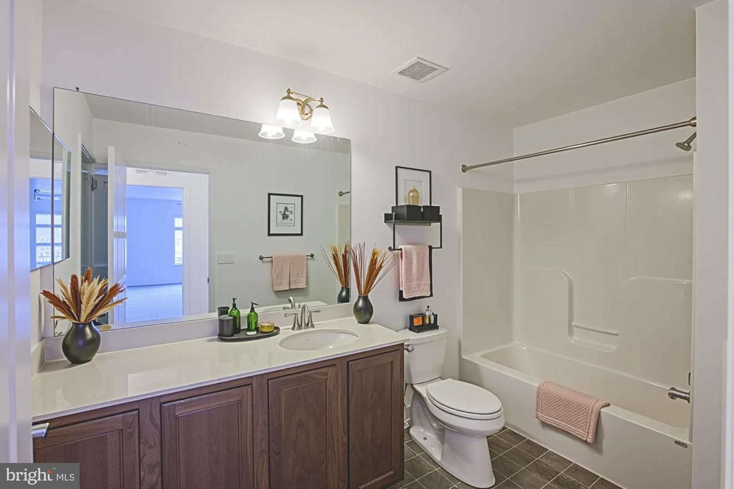 596 Claiborne Road photo 37