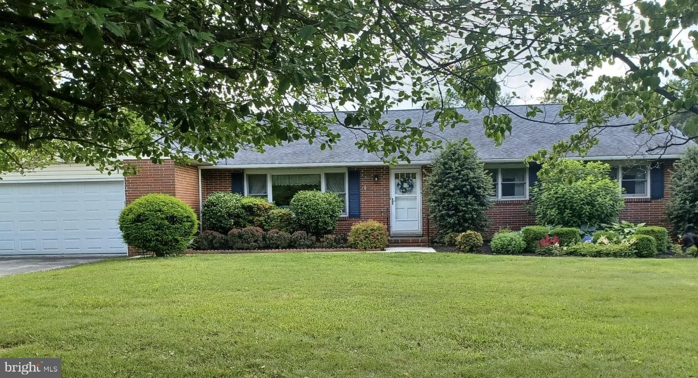 62 Doctor Jack Road photo 1
