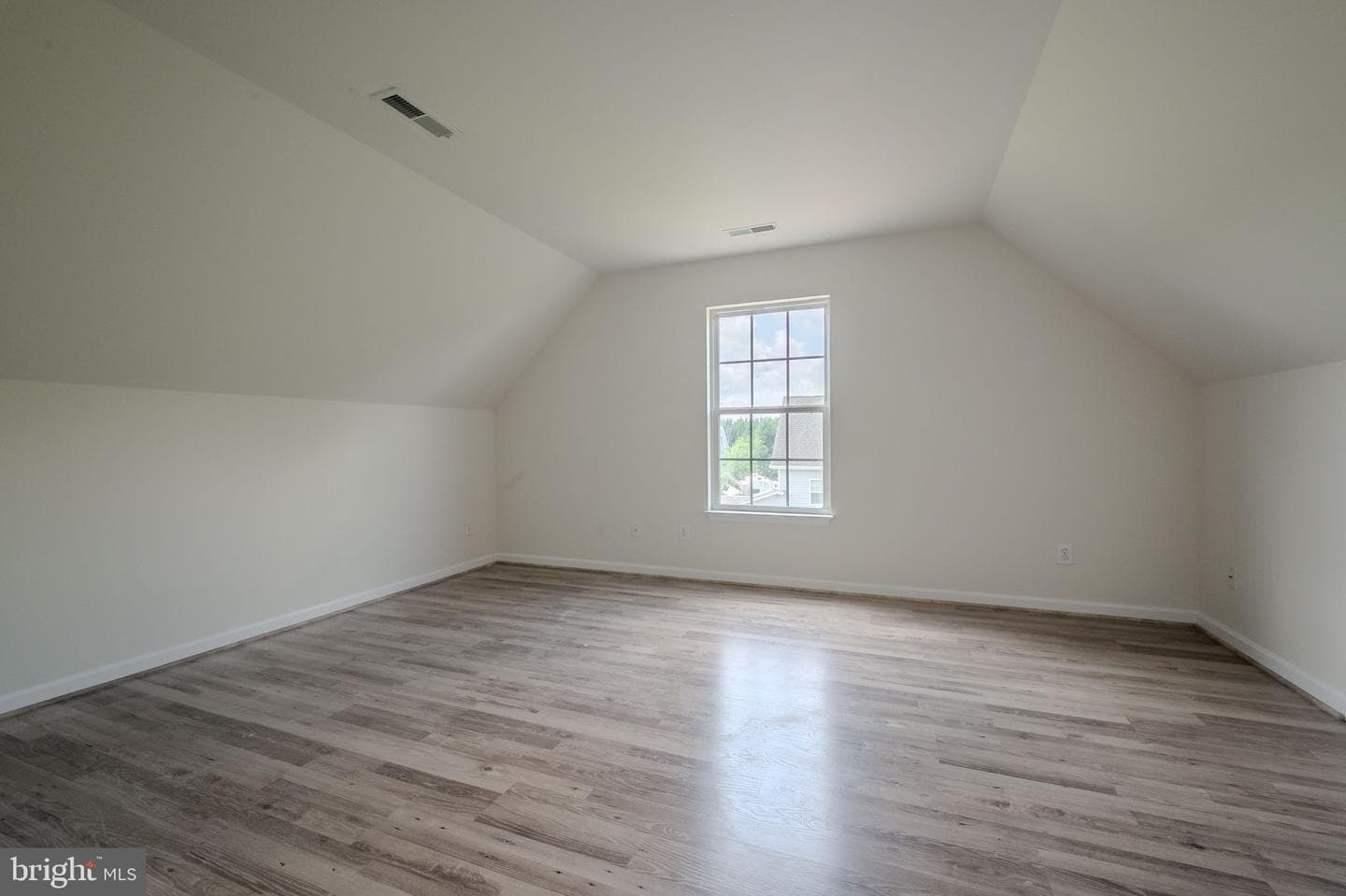 226 Ariel Avenue photo 48