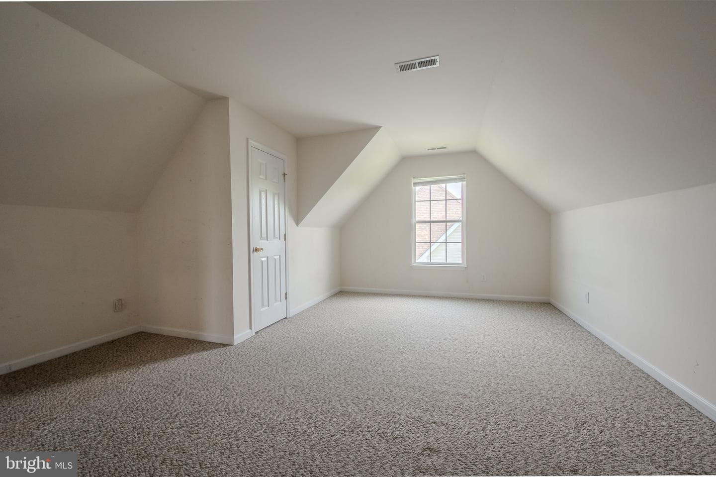 226 Ariel Avenue photo 52