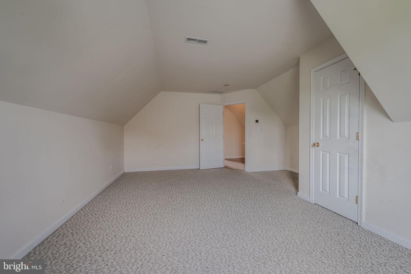 226 Ariel Avenue photo 53