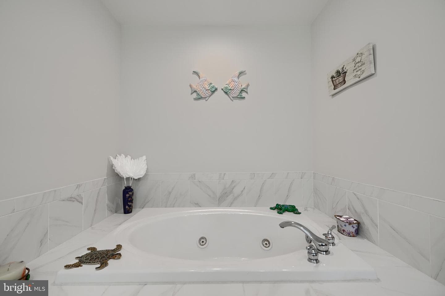 231 Roundhouse Drive #3e photo 22