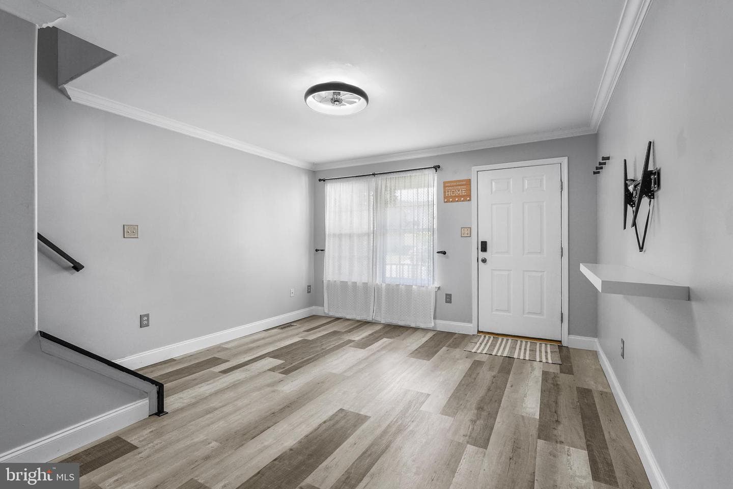 202 Vince Drive photo 6