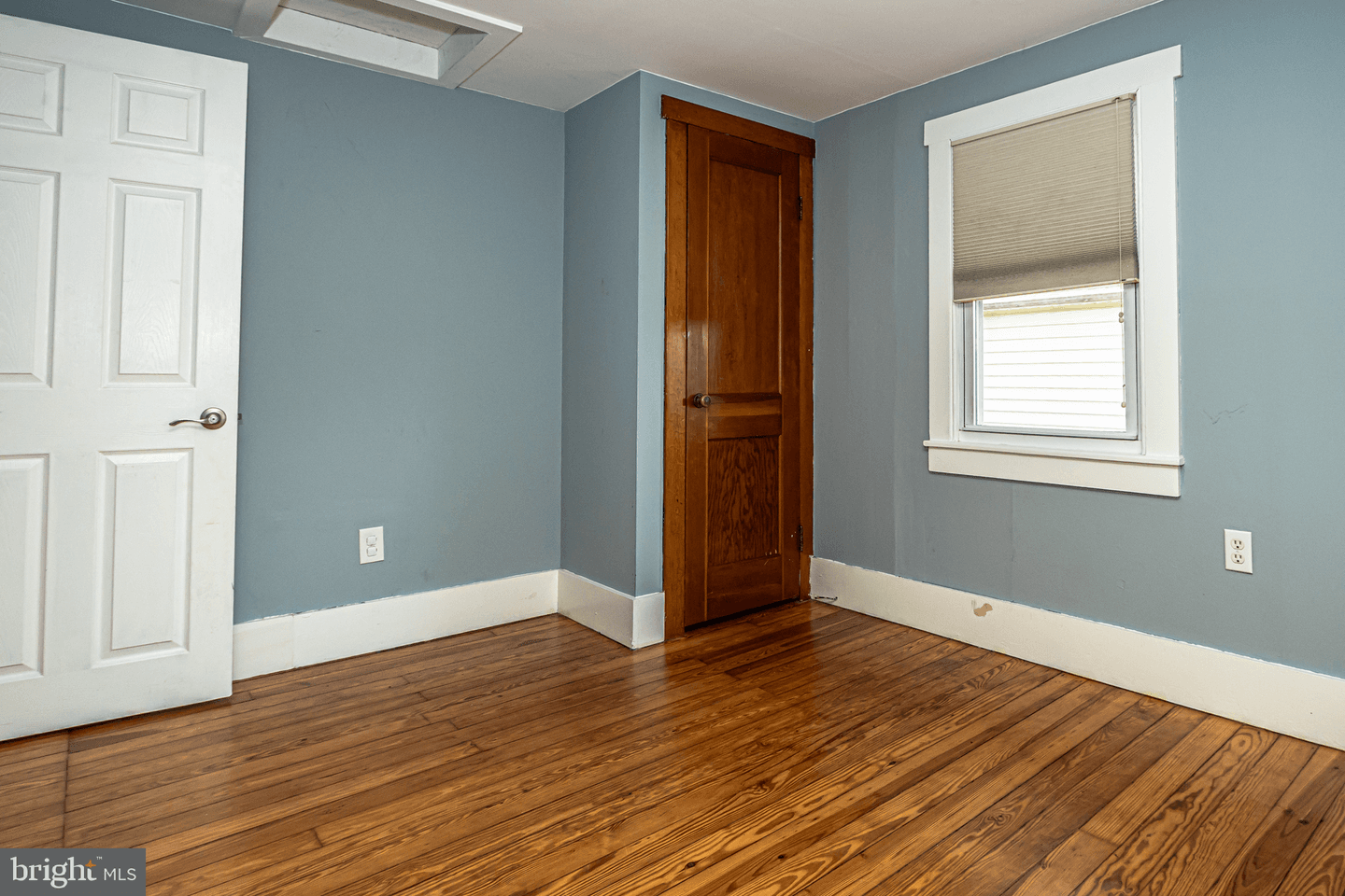 339 Cecil Street photo 15