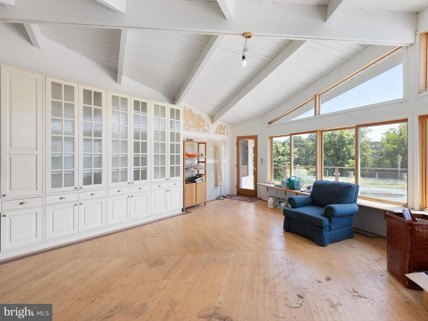 192 Rolling Avenue photo 19