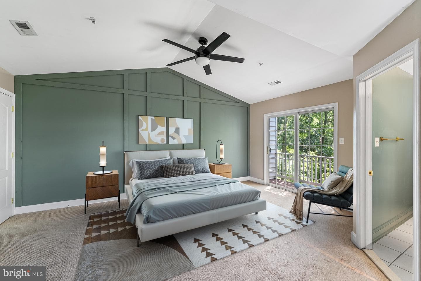 18 Guilford Court photo 18
