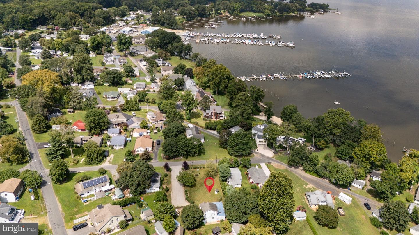 78 Riverview Avenue photo 4