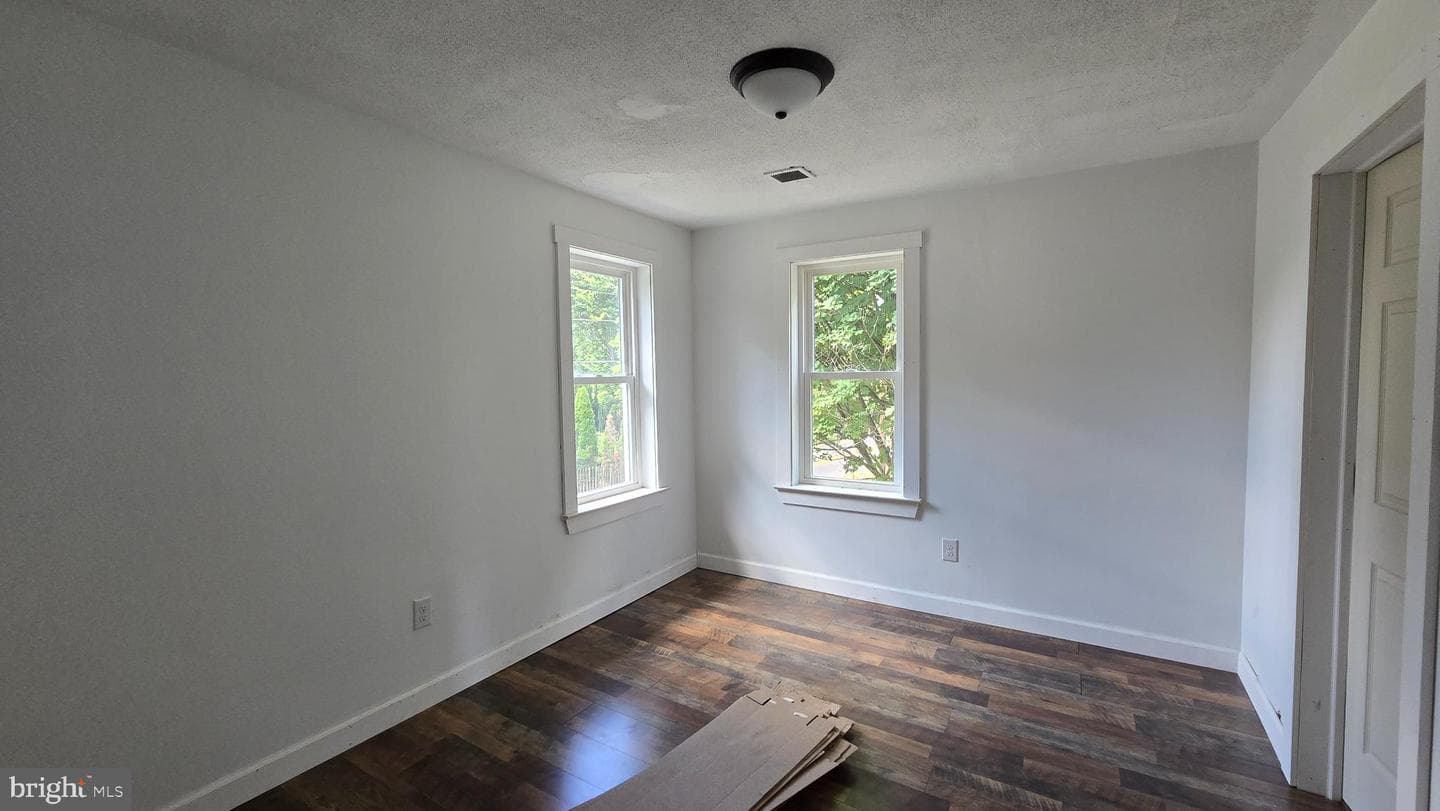 743 Bell Manor Road photo 15