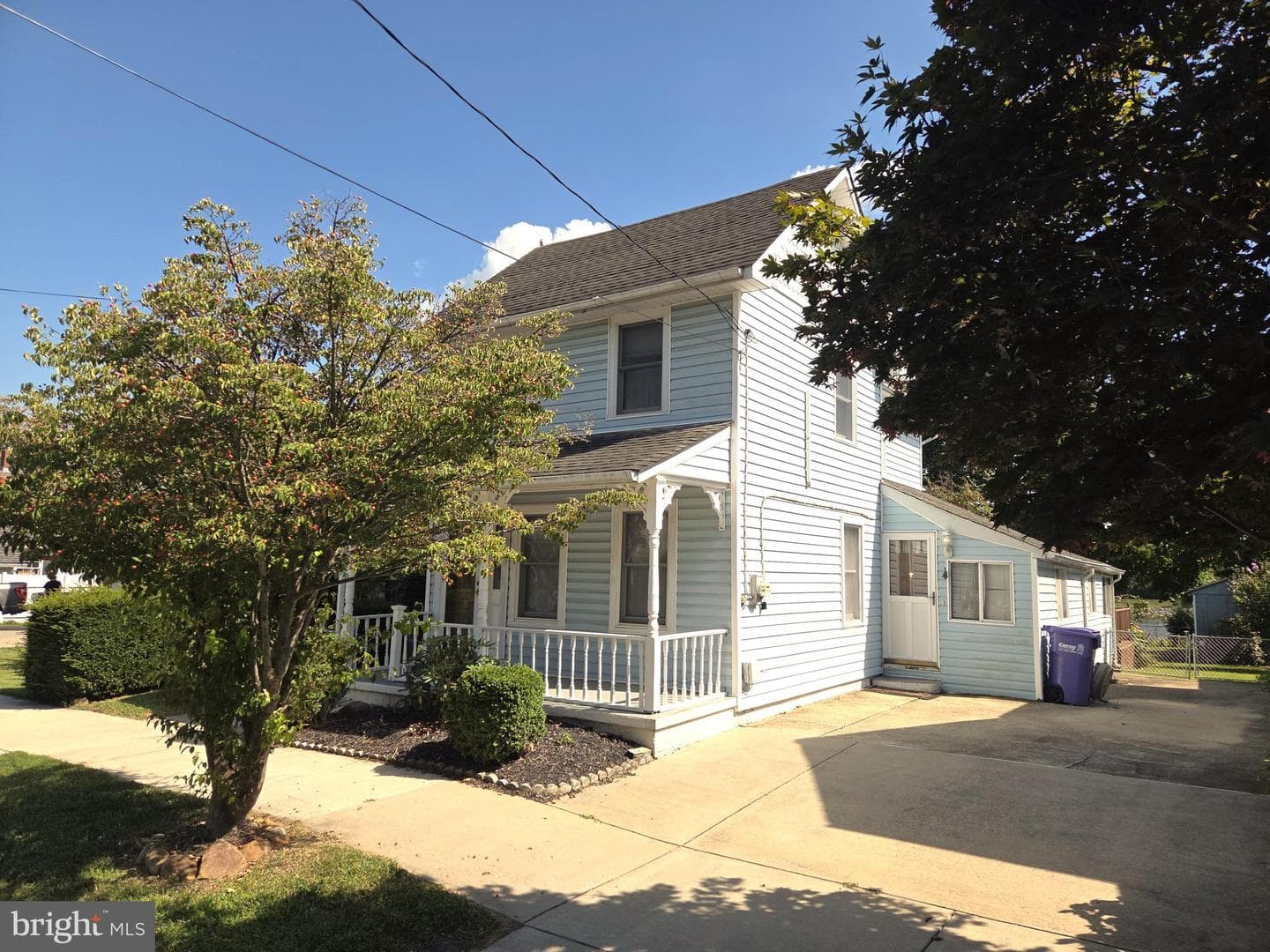 534 Biddle Street photo 3