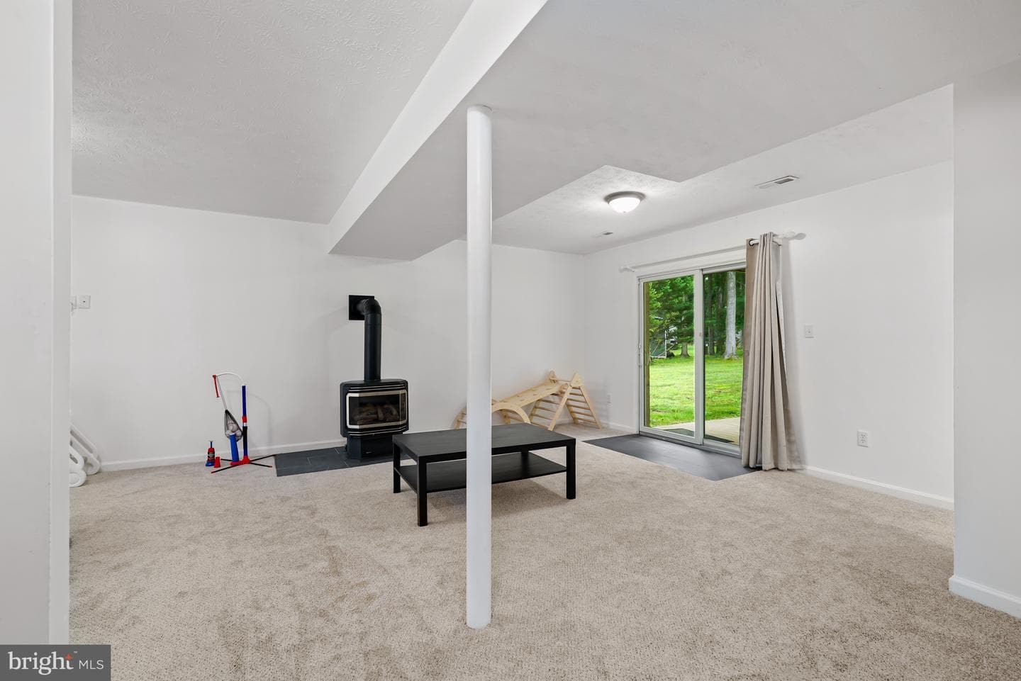 8 Woodside Drive photo 20