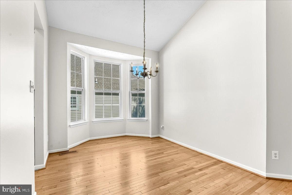 7 John Adams Lane photo 7