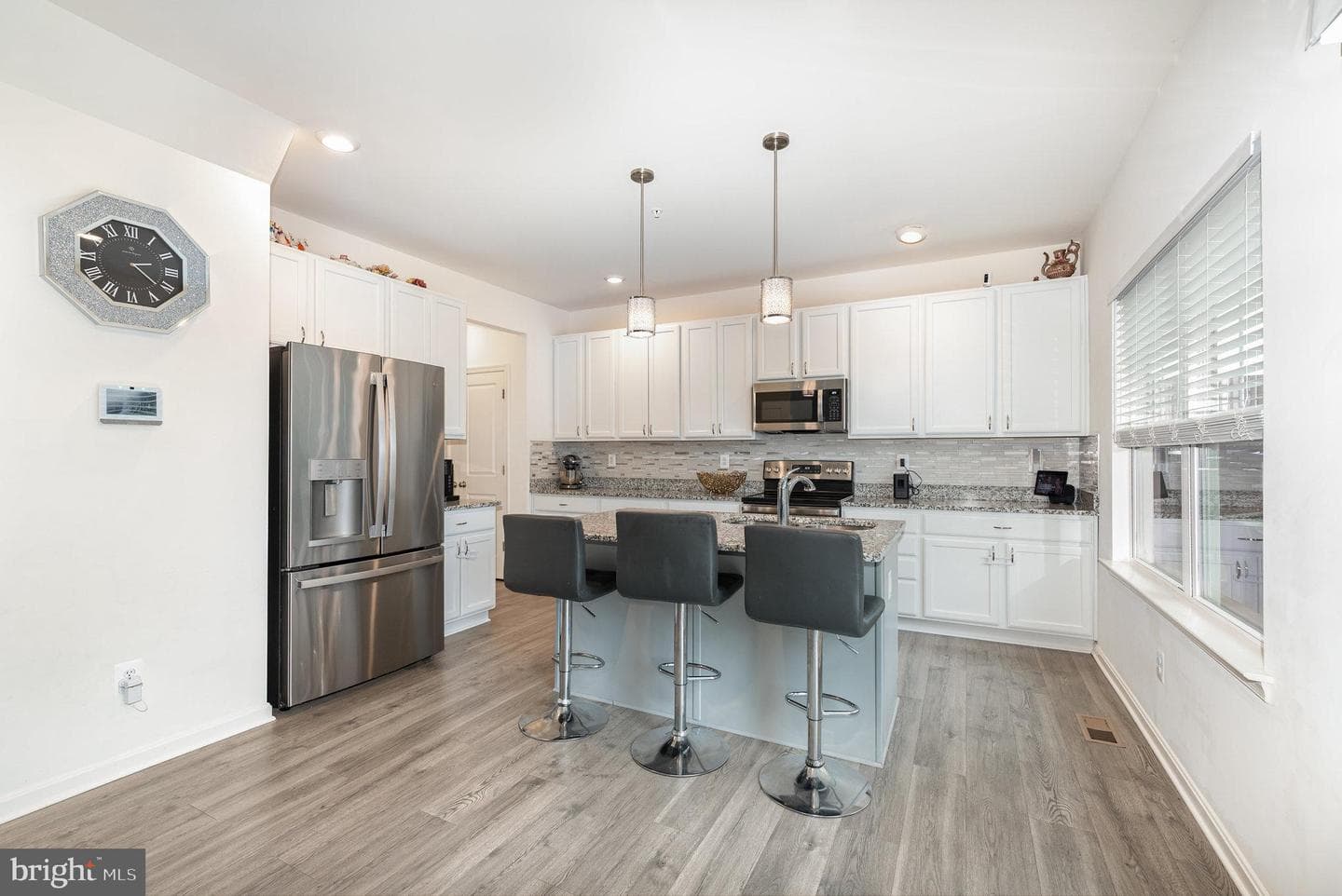 105 Maple Leaf Drive photo 8