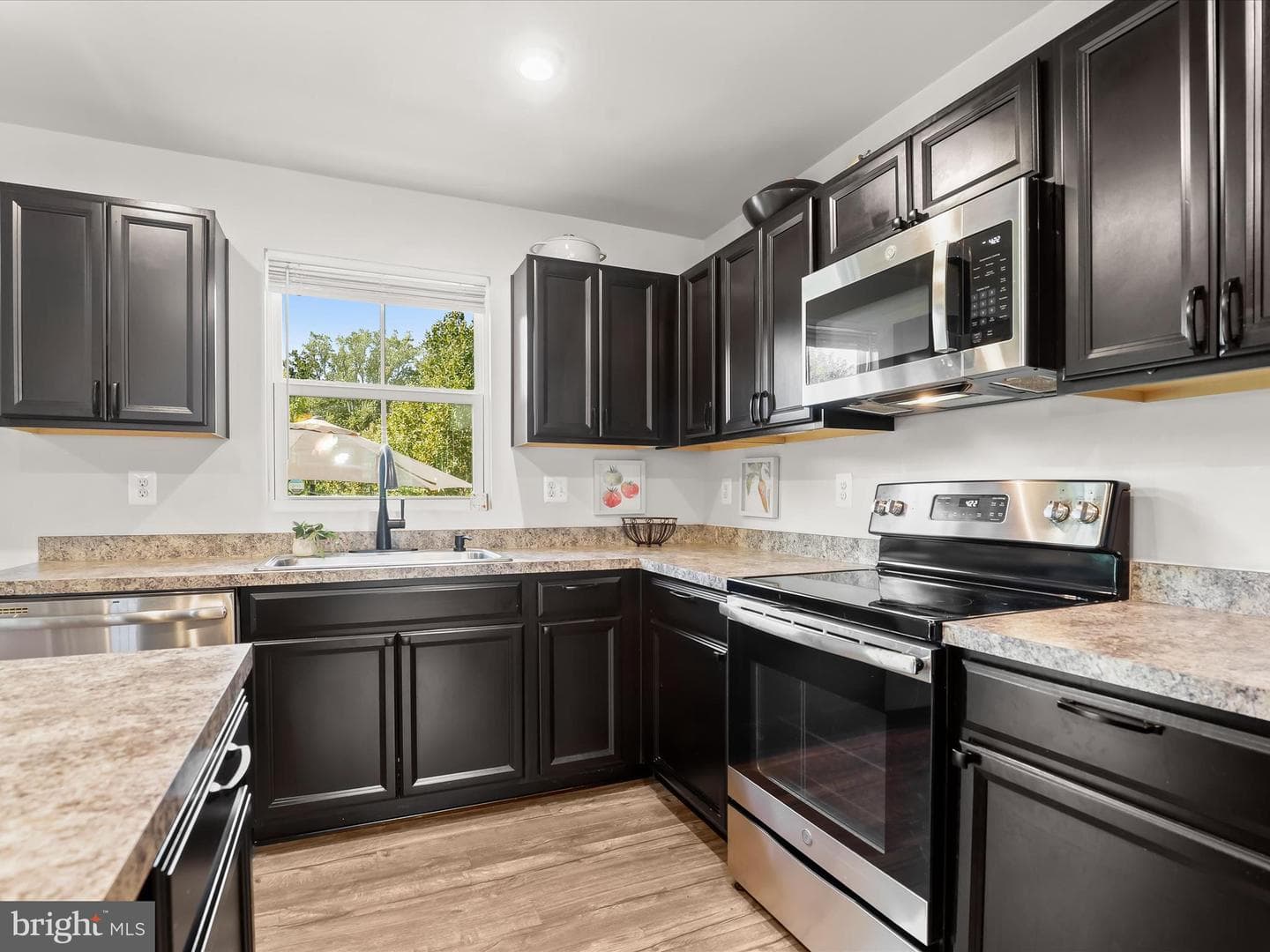 23 Karina Court photo 10