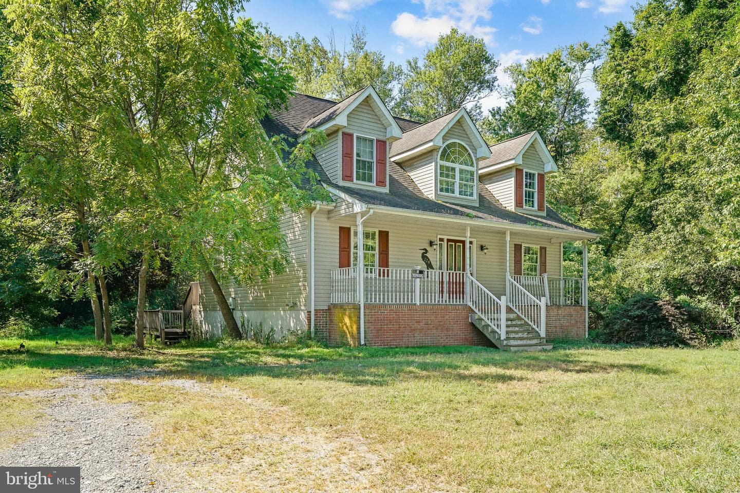 224 W Cecil Avenue photo 2