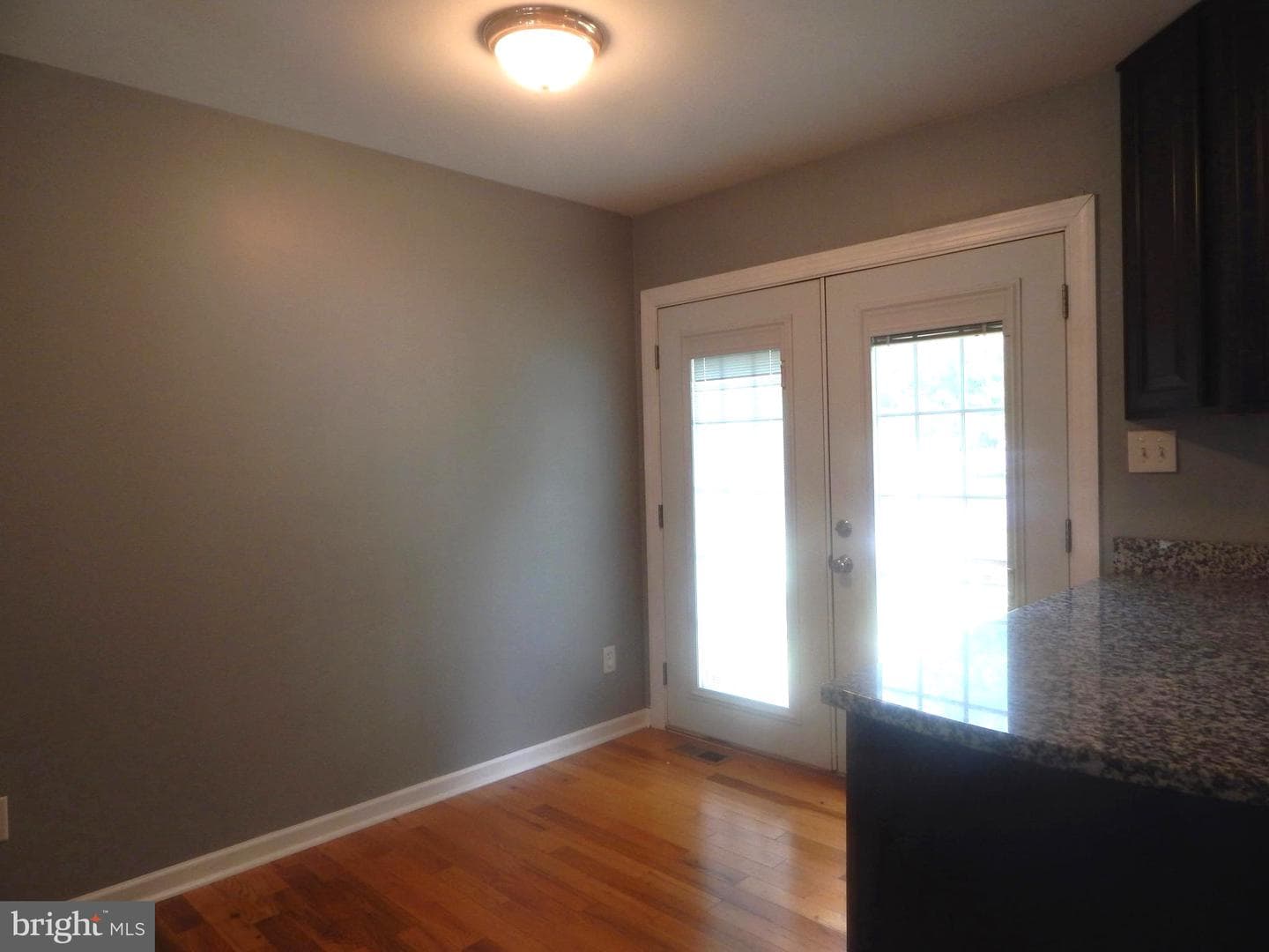 7 White Birch Drive photo 9