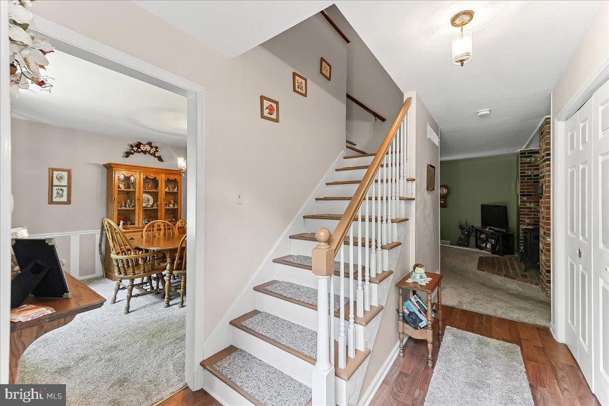 5 N Parkway photo 5