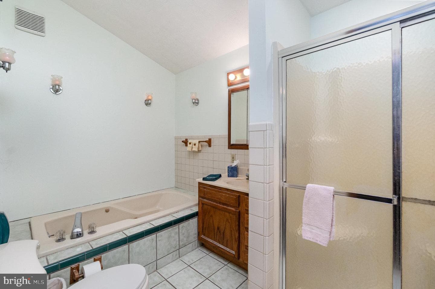 80 Parkside Drive photo 22