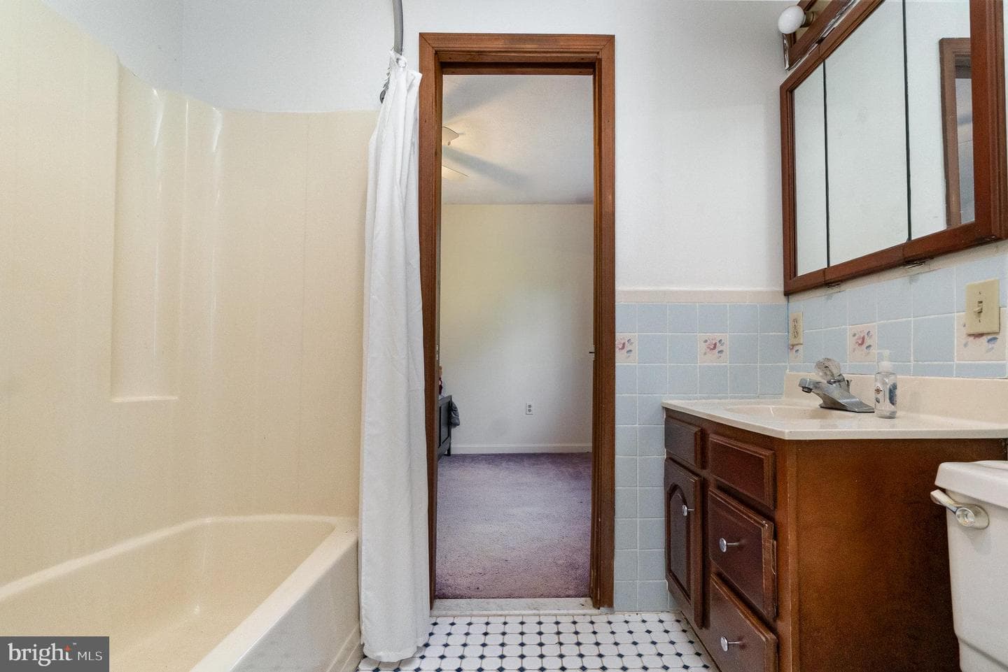 80 Parkside Drive photo 26