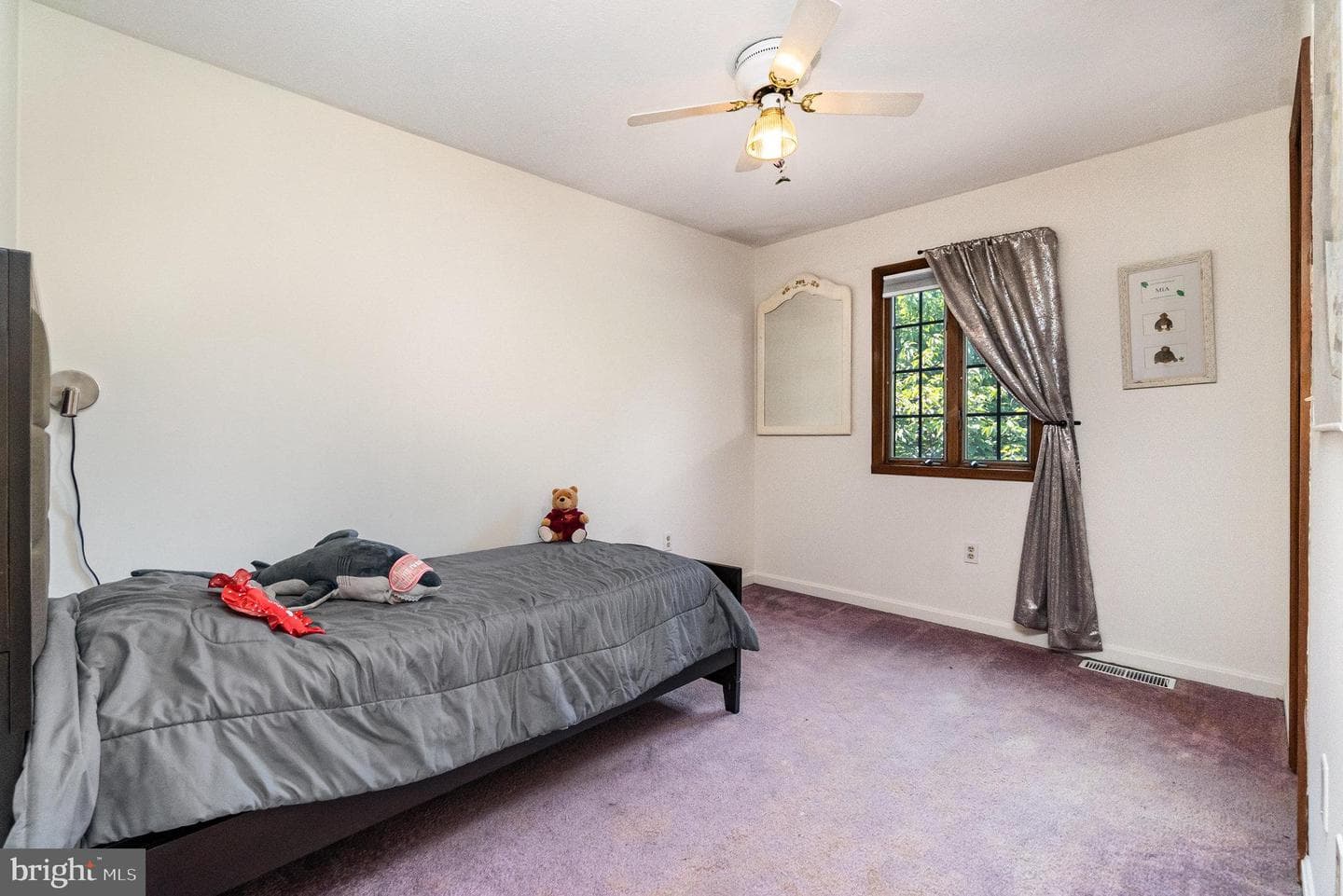 80 Parkside Drive photo 27