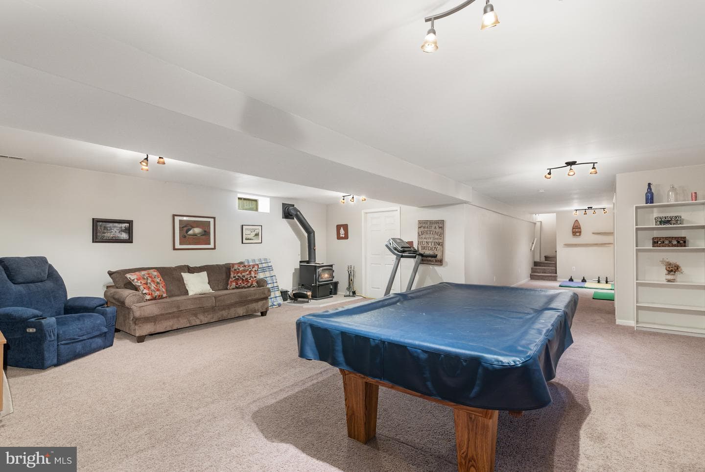 615 Lombard Road photo 28