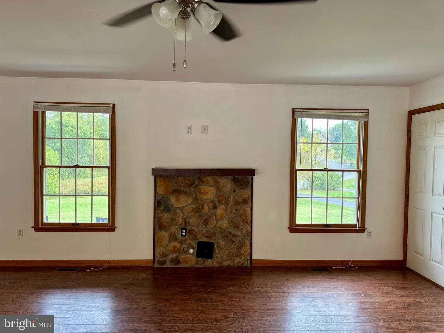 35 Coachman Drive photo 18