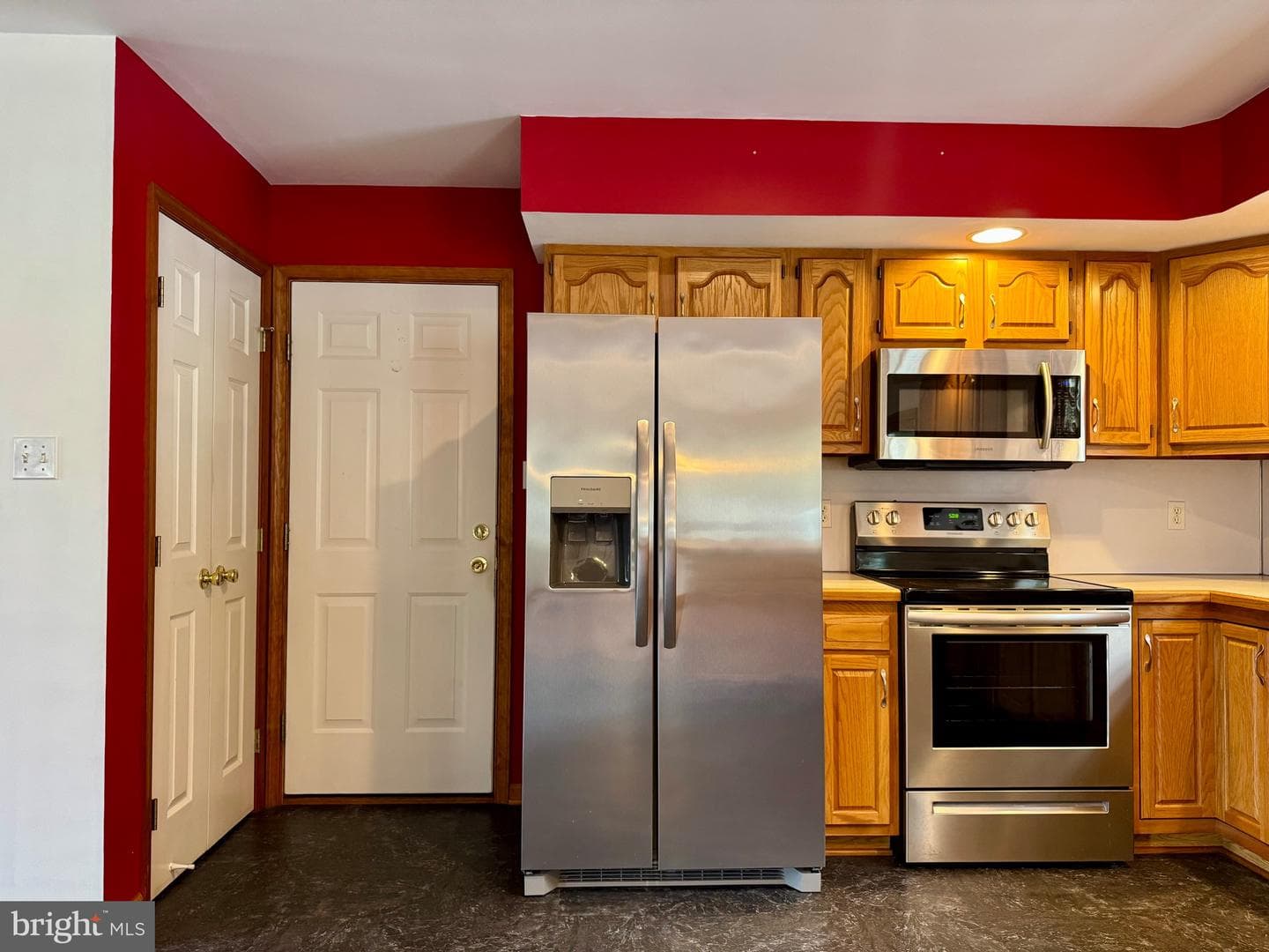 35 Coachman Drive photo 20
