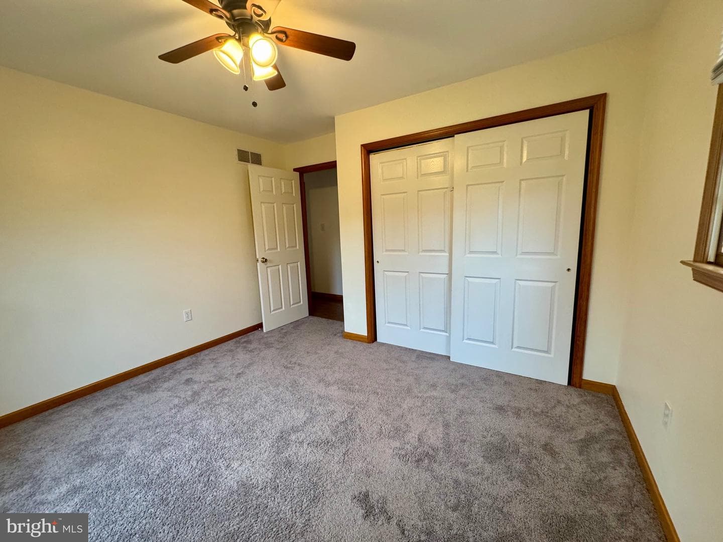 35 Coachman Drive photo 34