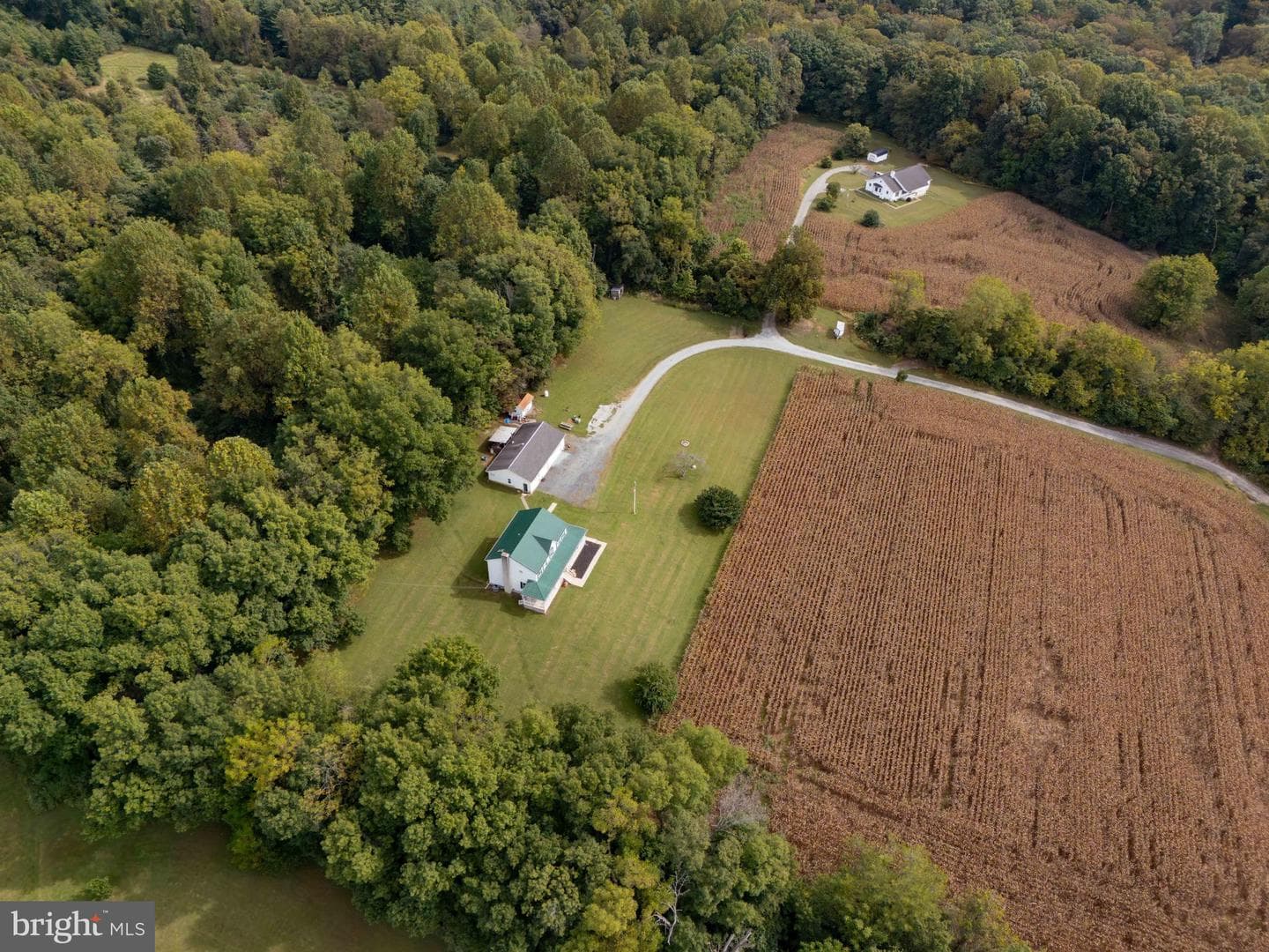 424 Springhill Road photo 6