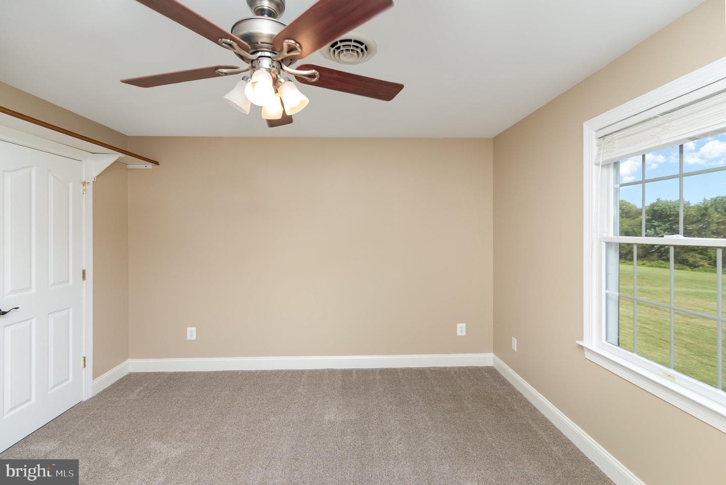 56 Sylmar Road photo 39
