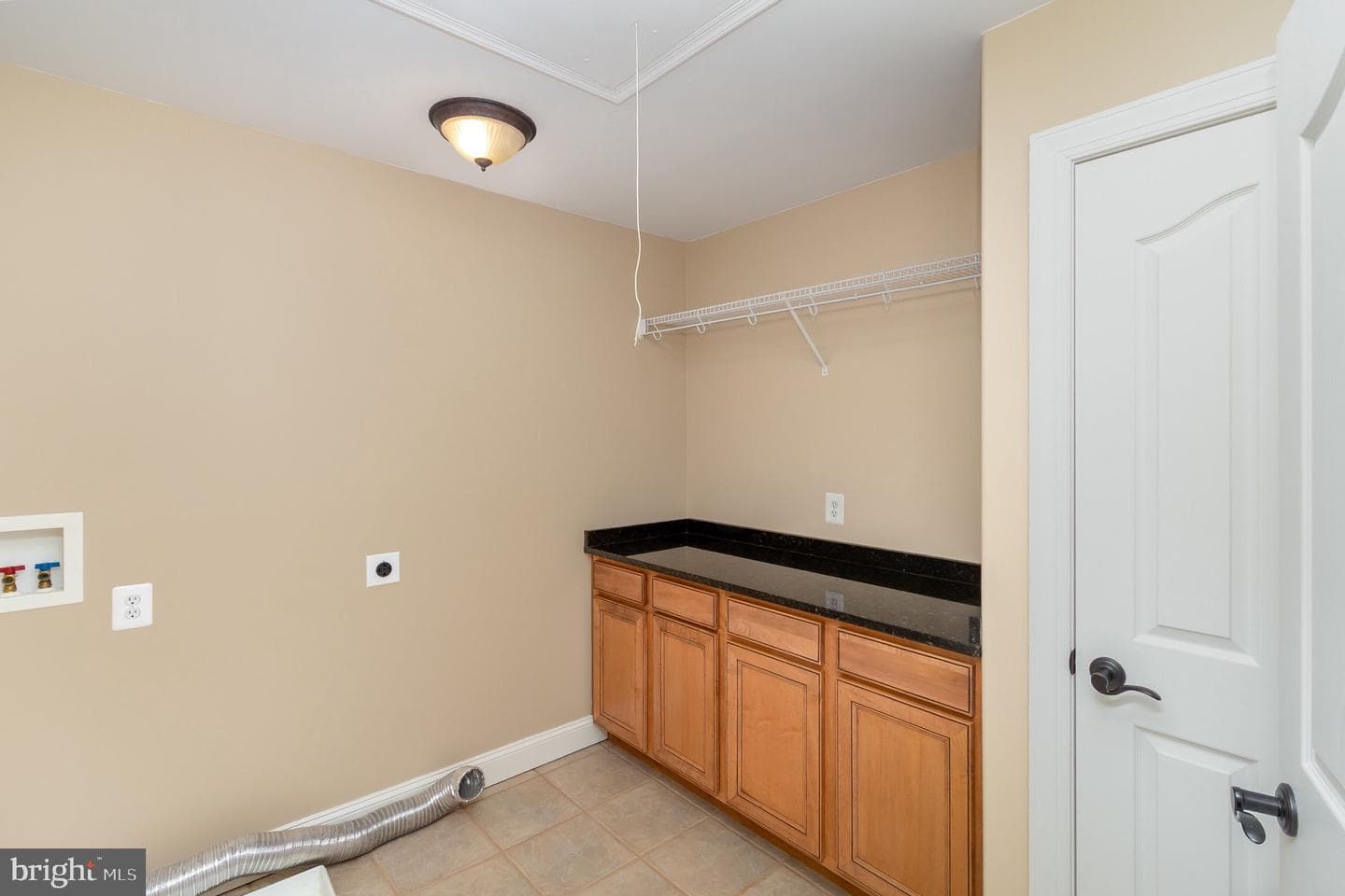 56 Sylmar Road photo 41