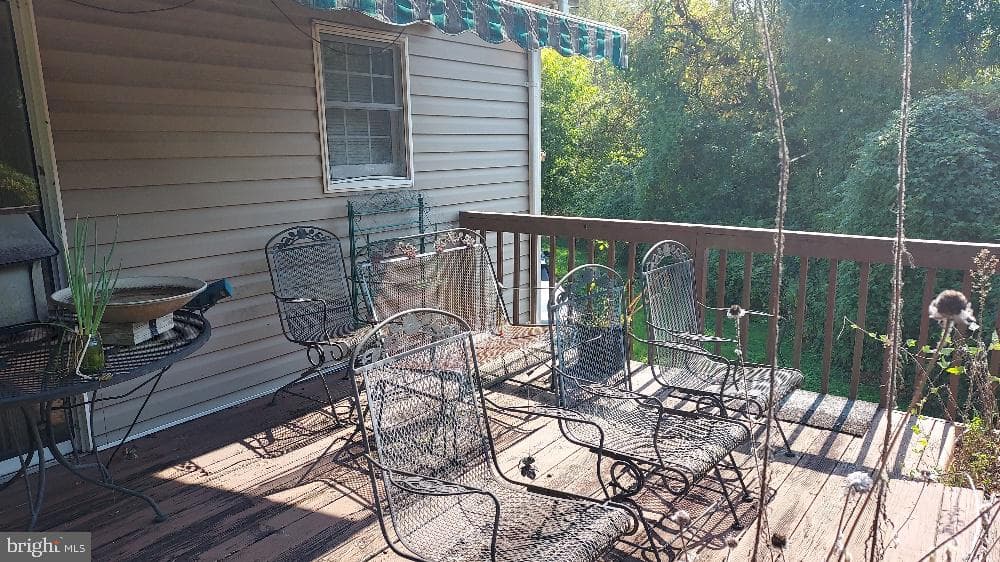 114 Creswell Avenue photo 11