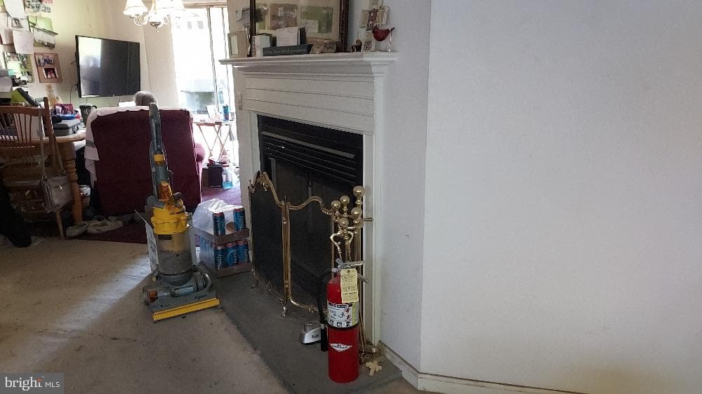 114 Creswell Avenue photo 21