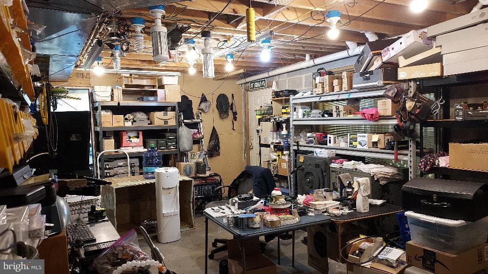 114 Creswell Avenue photo 34