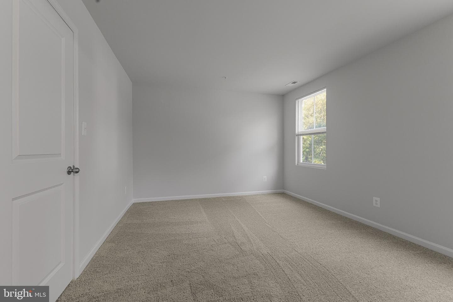 112 Azalea Circle photo 22