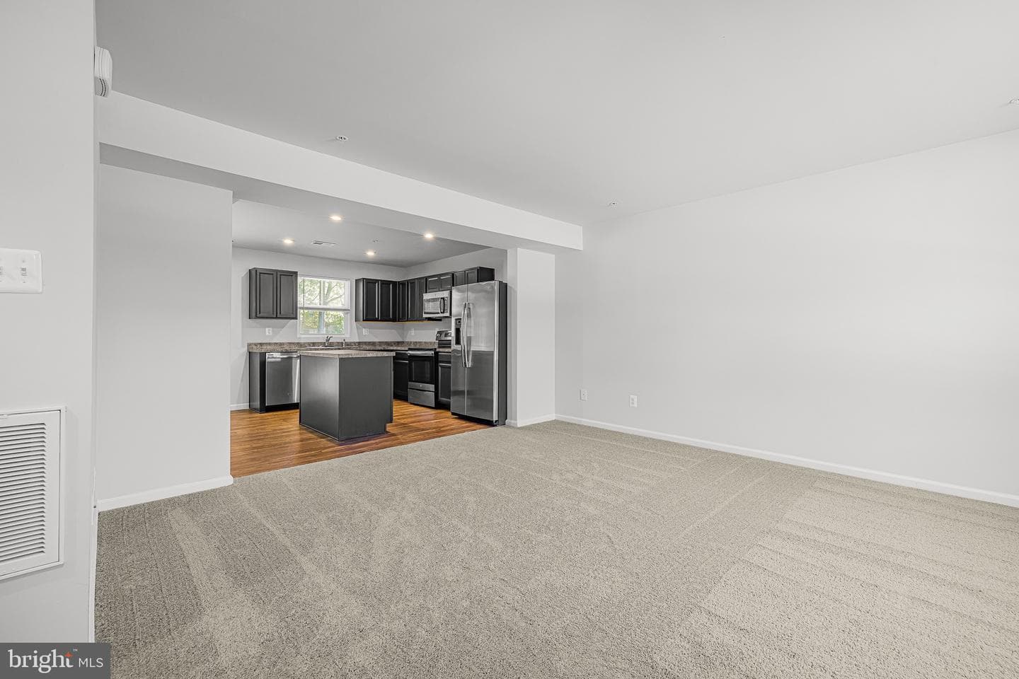 112 Azalea Circle photo 5