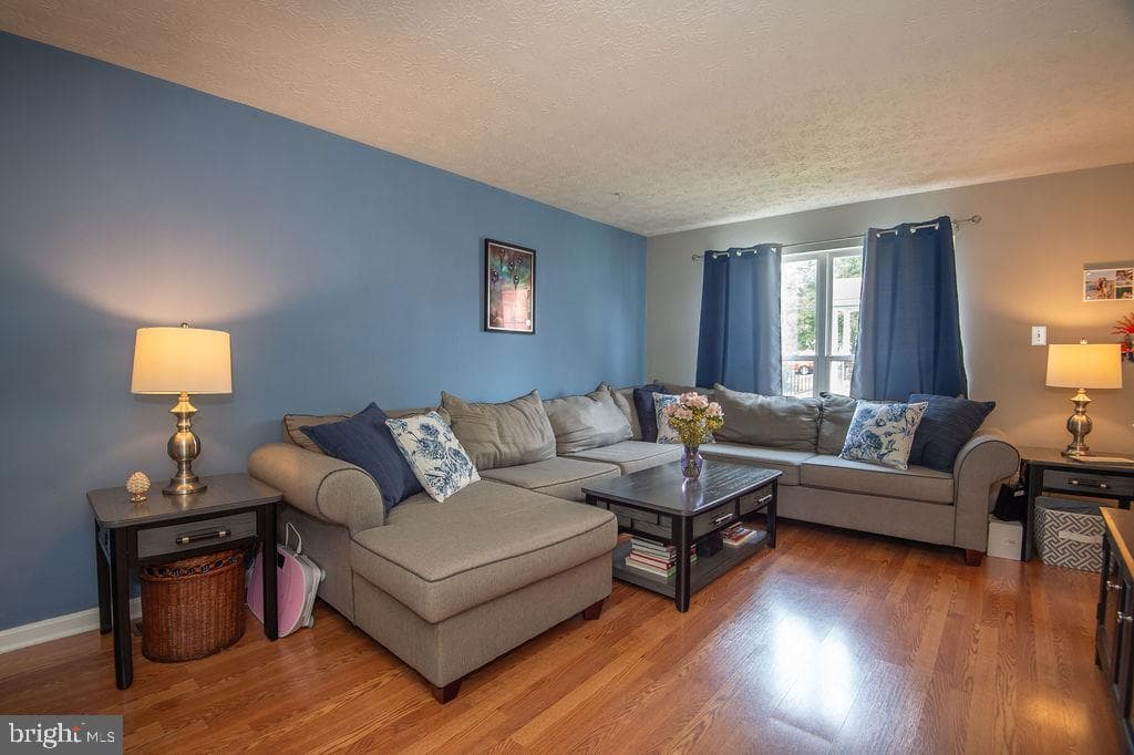 430 Buttonwoods Road photo 6