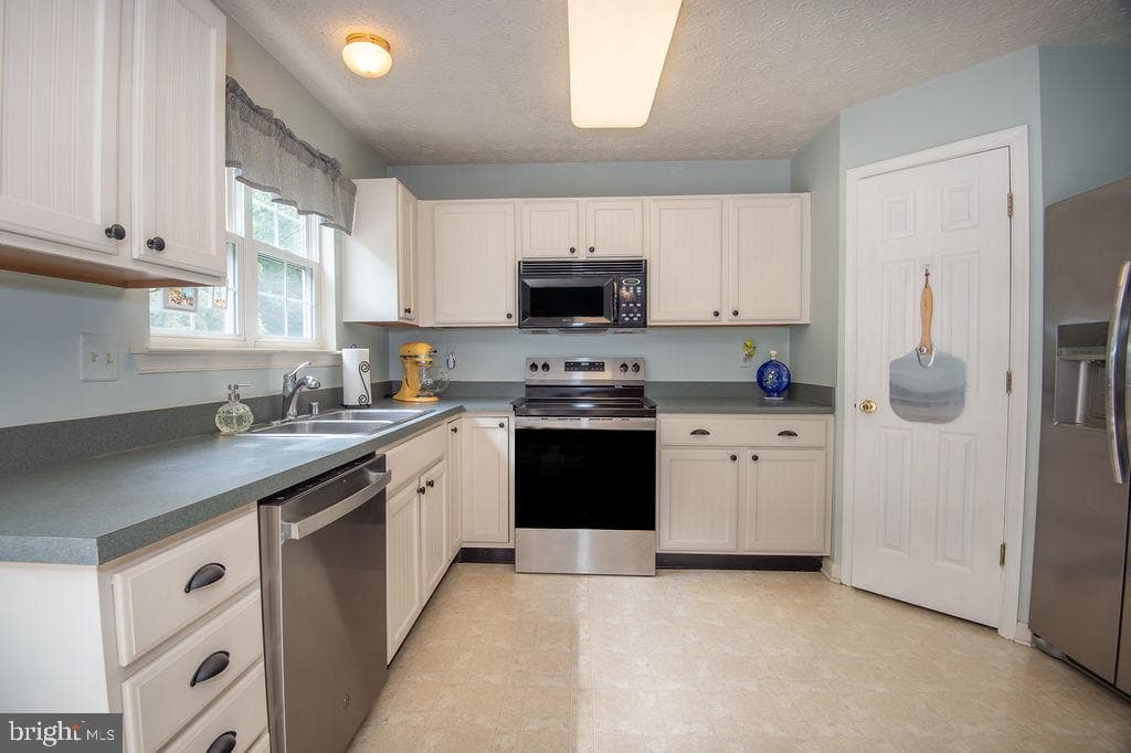 430 Buttonwoods Road photo 9