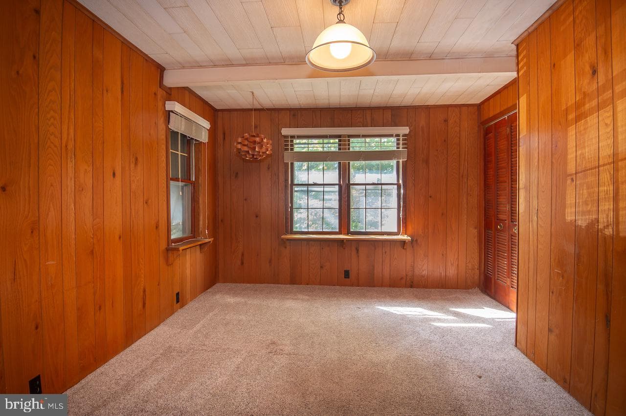 6 Gilmore Lane photo 32