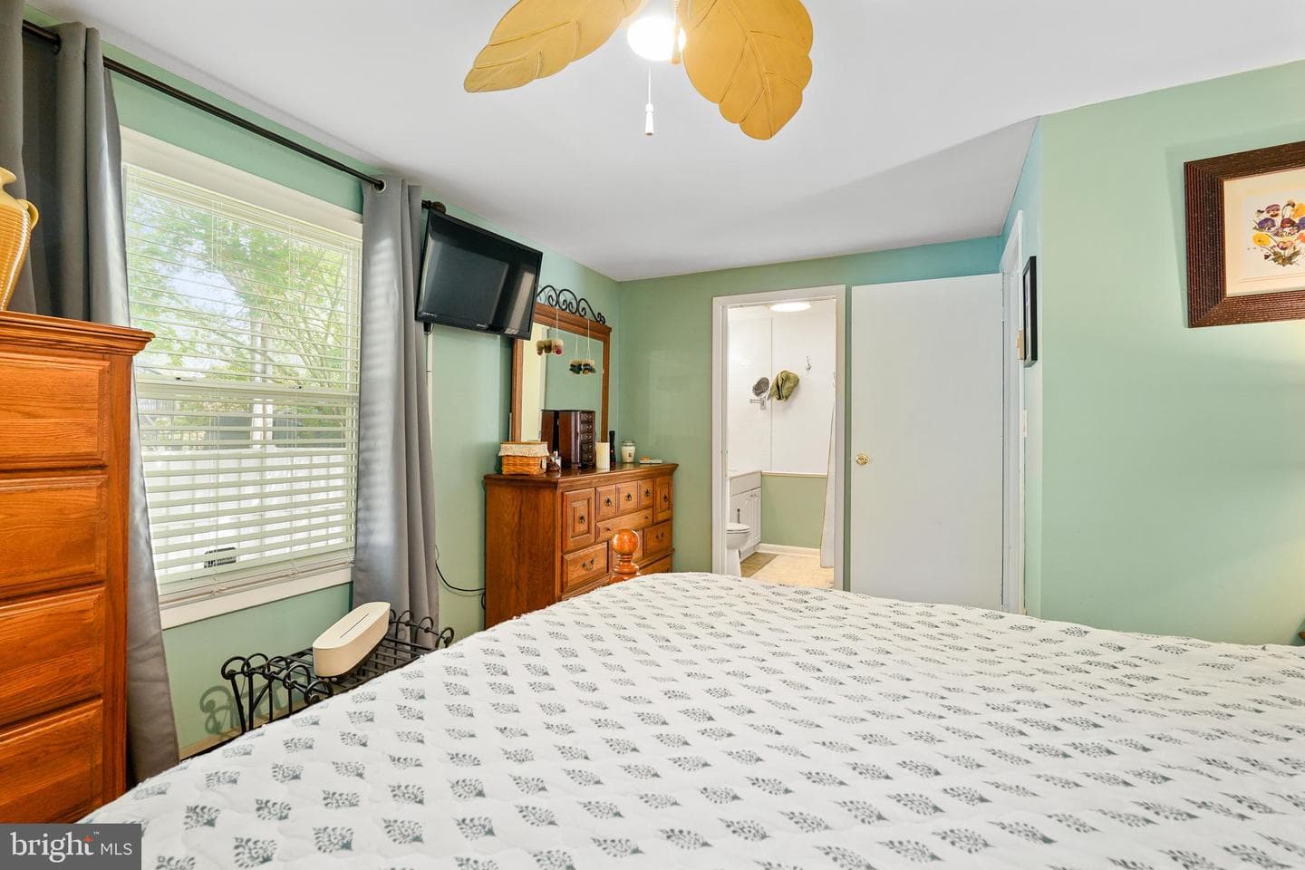 184 Rowlandsville Road photo 11