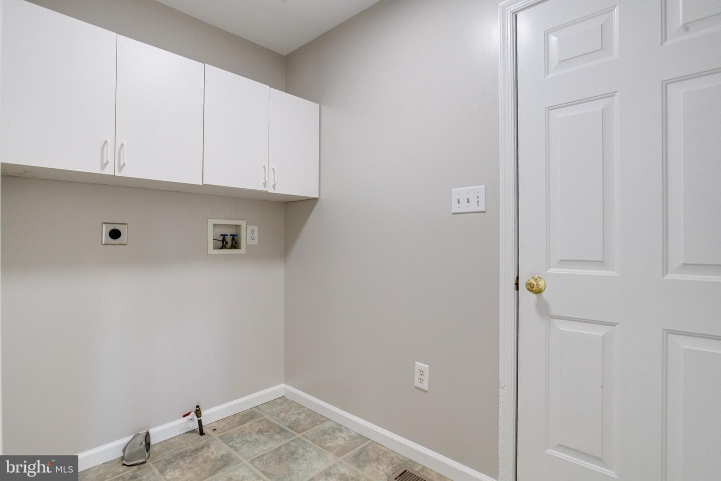 1 Pinehurst Court photo 23
