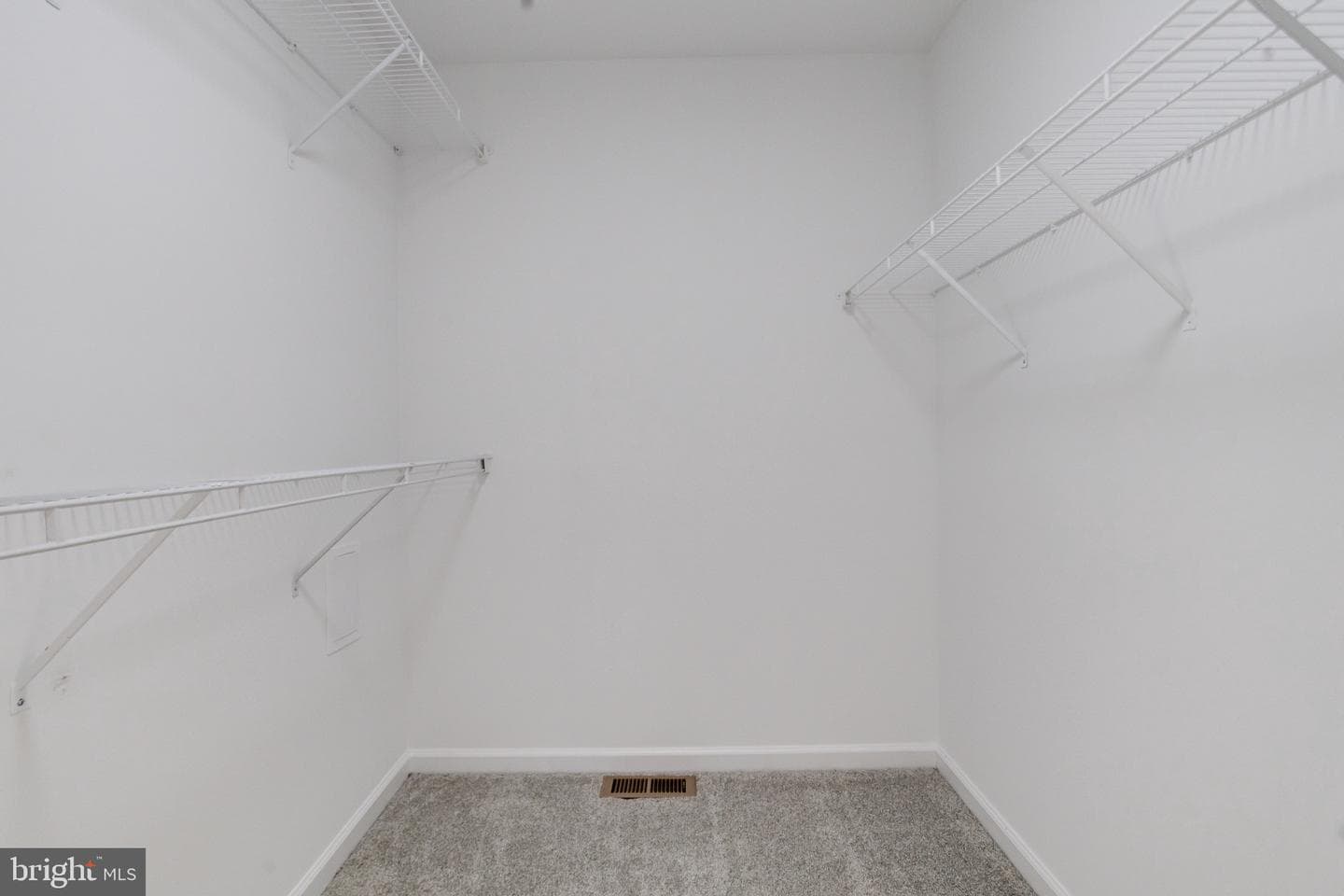 1 Pinehurst Court photo 31