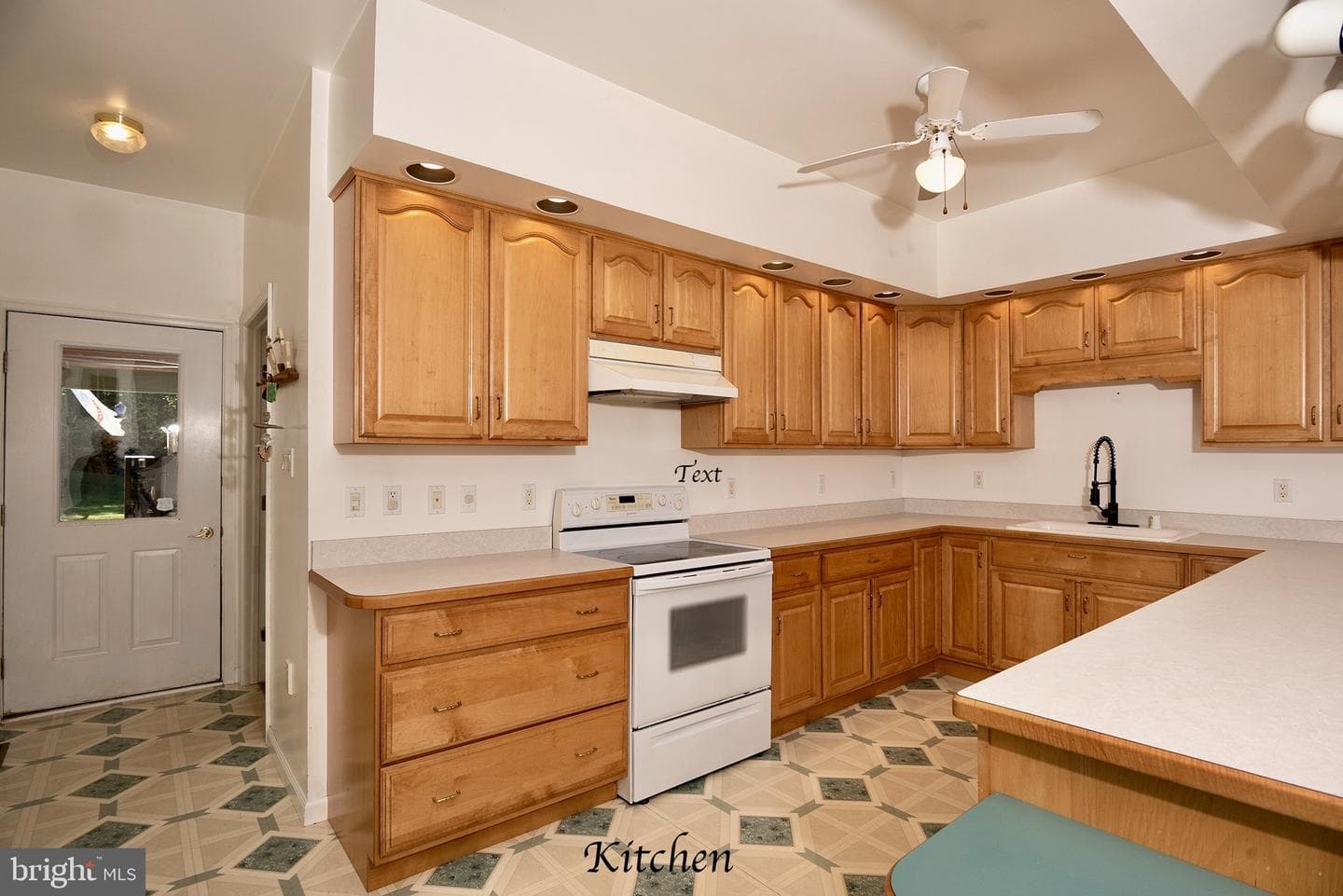 699 Shady Beach Road photo 17
