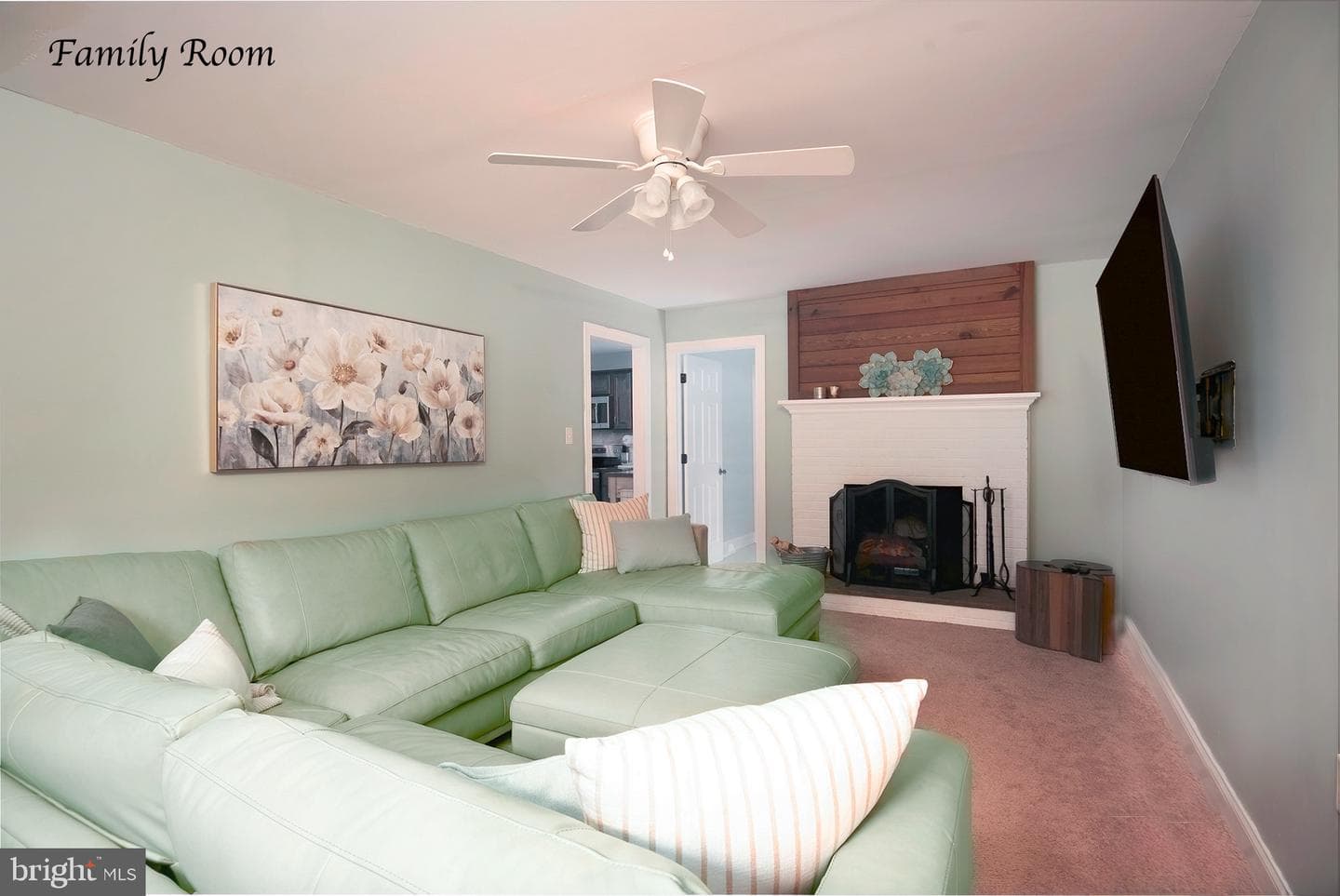 104 Marlyn Drive photo 12